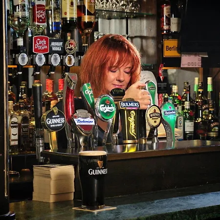 Гостьовий будинок Murphys Of 3*